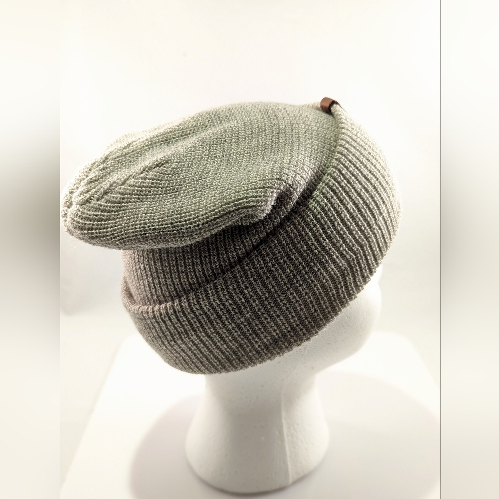 Roots Toque - Picture 3 of 8